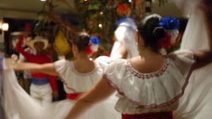 Traditional dancing in Ram Luna Restaurant